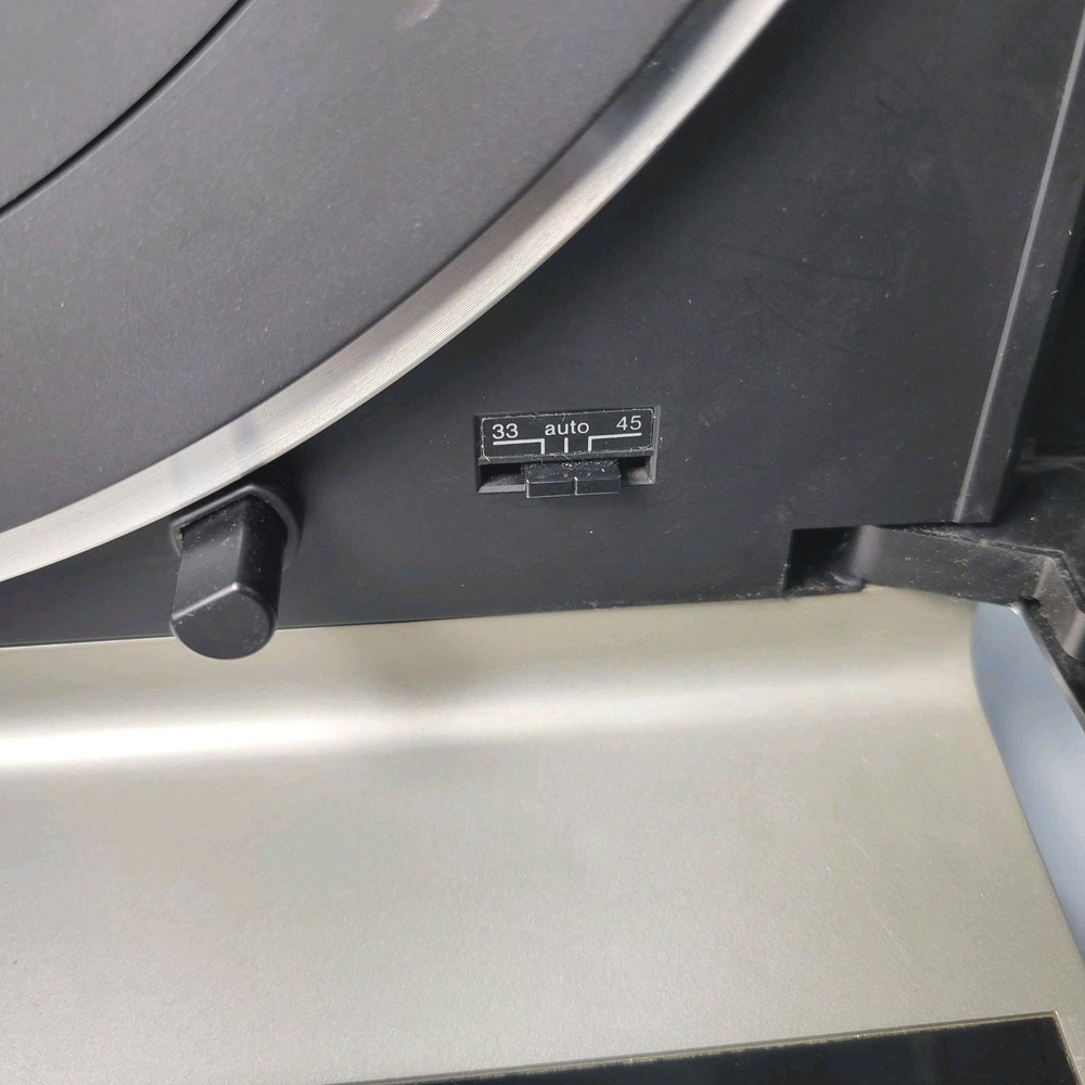 Technics SL-V5 Vertical Turntable Rare Upright Linear Tracking Works Great