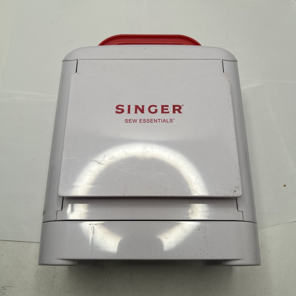 SINGER Sew Essentials Foldup Case Sewing Kit Portable Organizer w/ items include