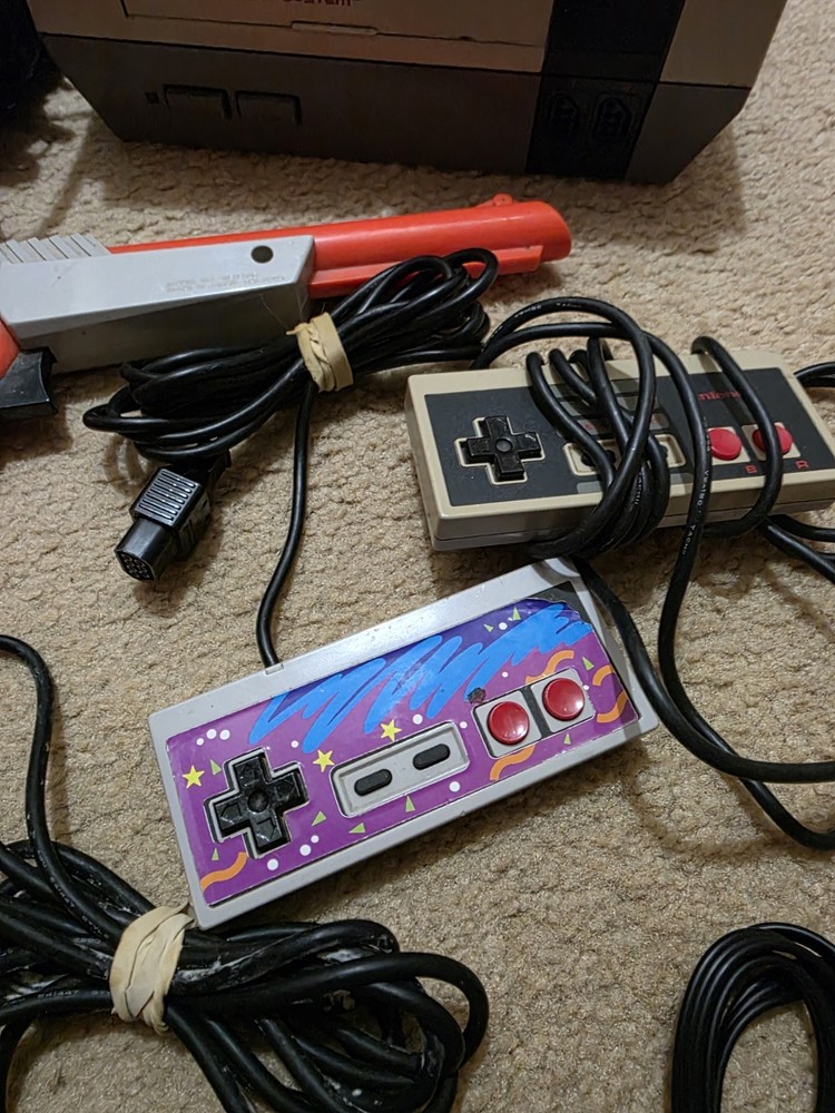 Nintendo Entertainment System Bundle w/ Controllers, Zapper, Super Mario, TMNT