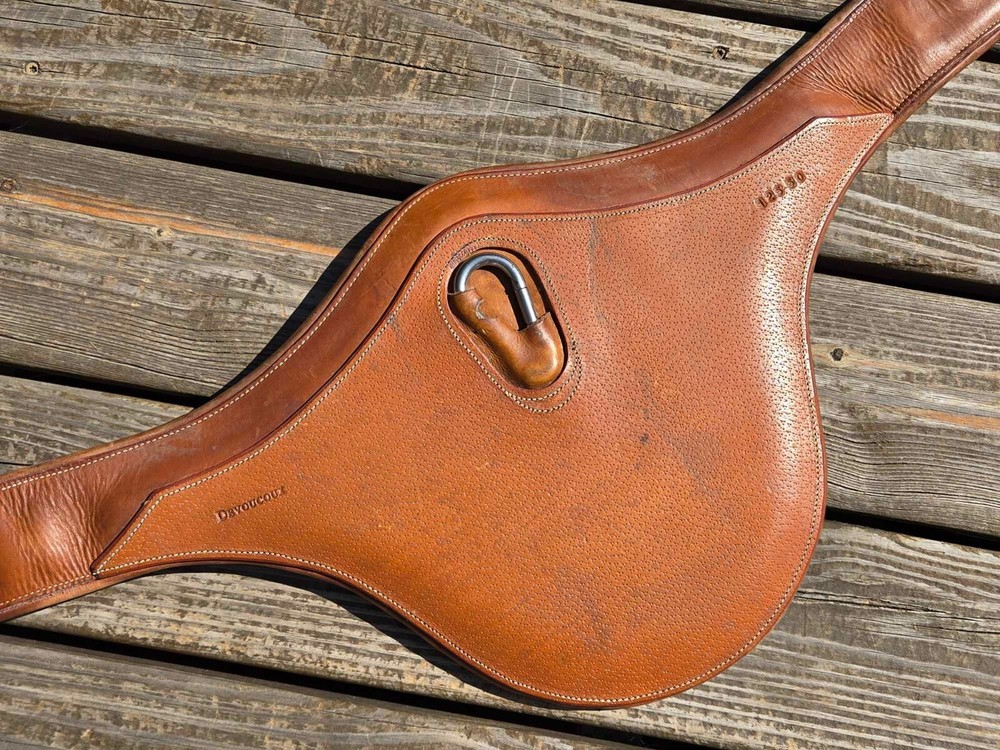 Devoucoux Light Brown Padded Belly Guard Stud Jump Girth - 50"-125cm - Light Use