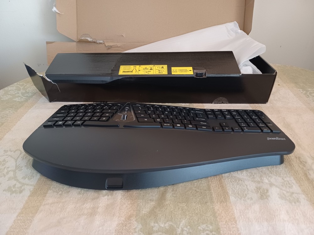 Perixx Periduo-605 Wireless Ergonomic Split Keyboard Vertical Mouse Combo Black