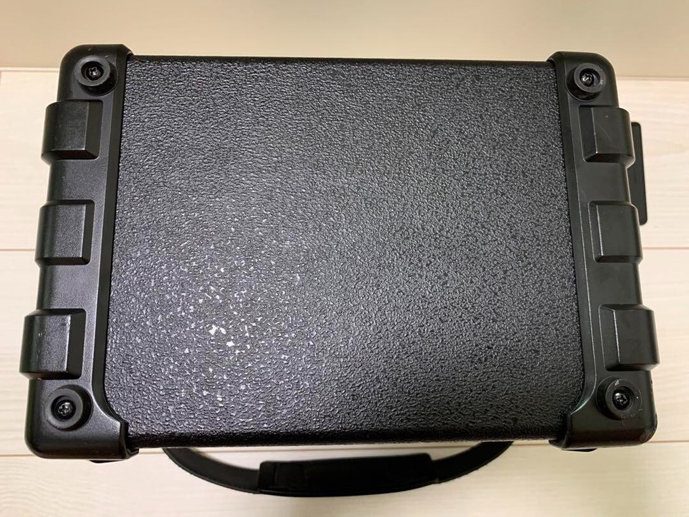 ROLAND MICRO CUBE Guitar Amplifier Black Used