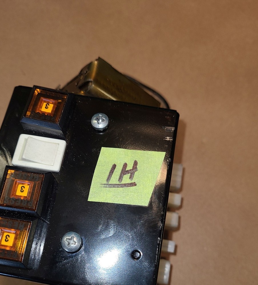 AP Automatic Products snack vending machine power supply assembly - Tested good
