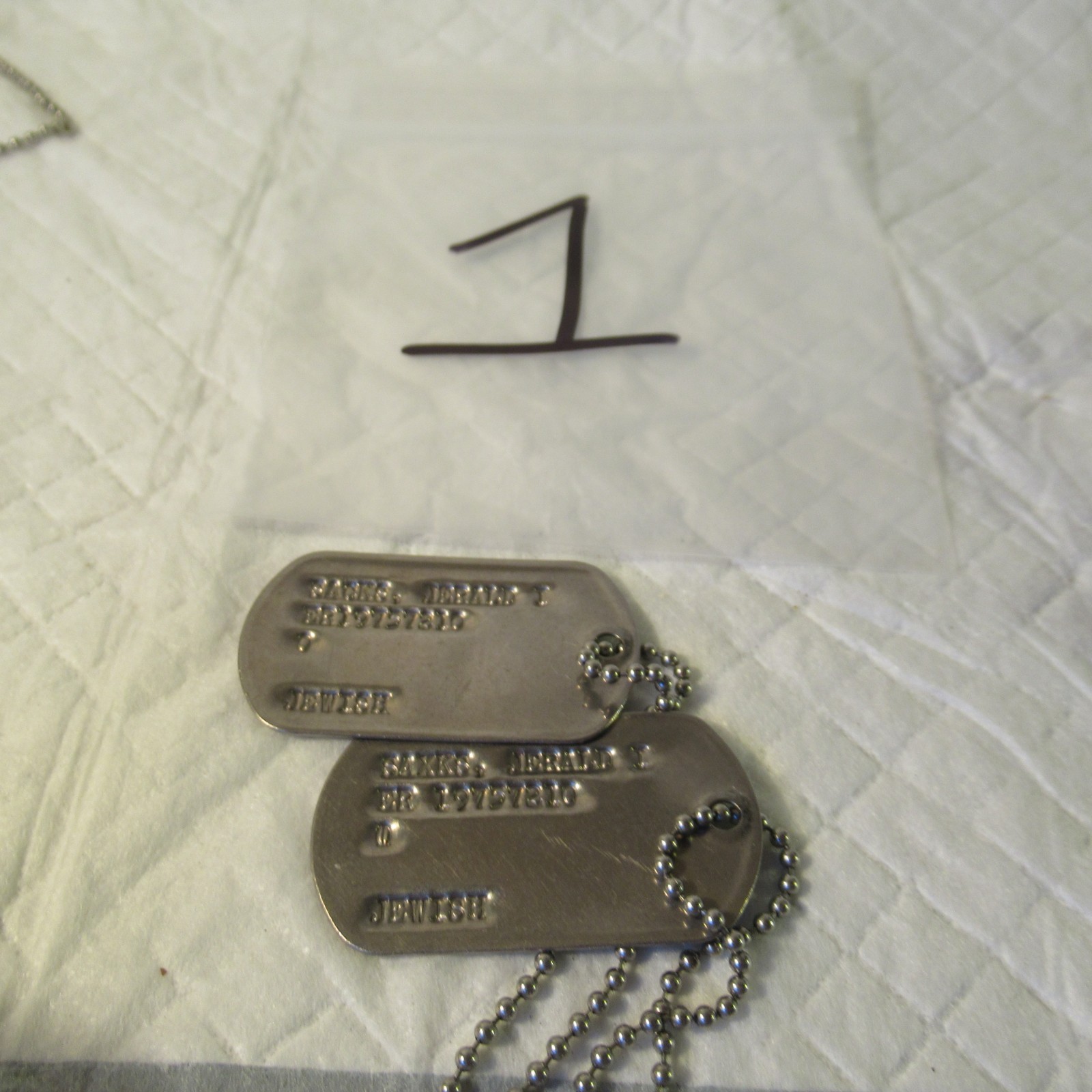 VINTAGE US MILITARY  DOG TAGS  JERALD SACKS