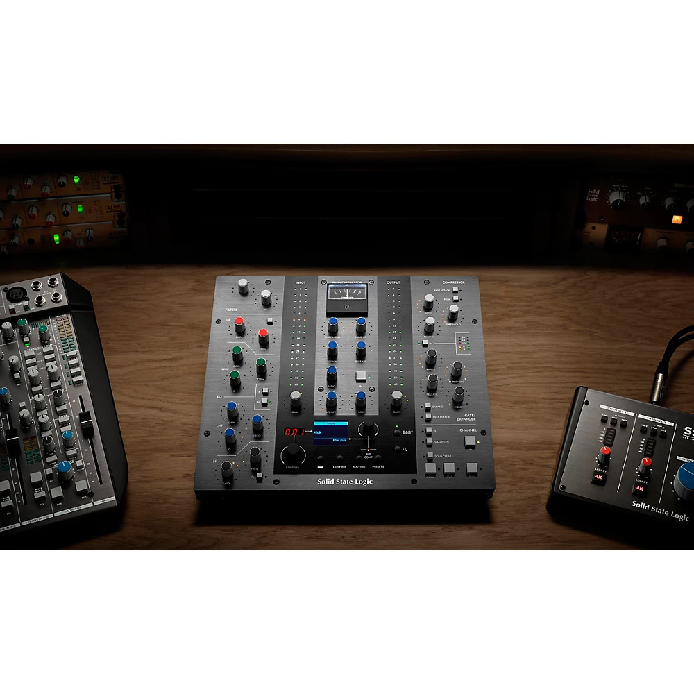 Solid State Logic UC1 Channel Strip and Bus Compressor Control Surface LN