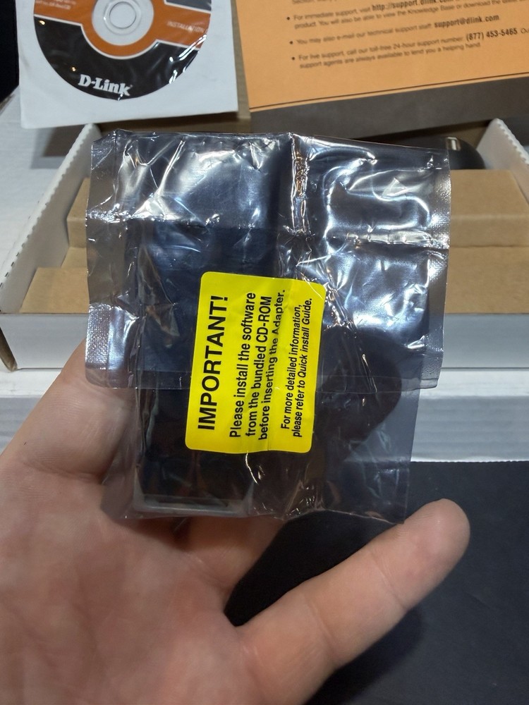 D-Link DWA-130 Wireless N USB Adapter New