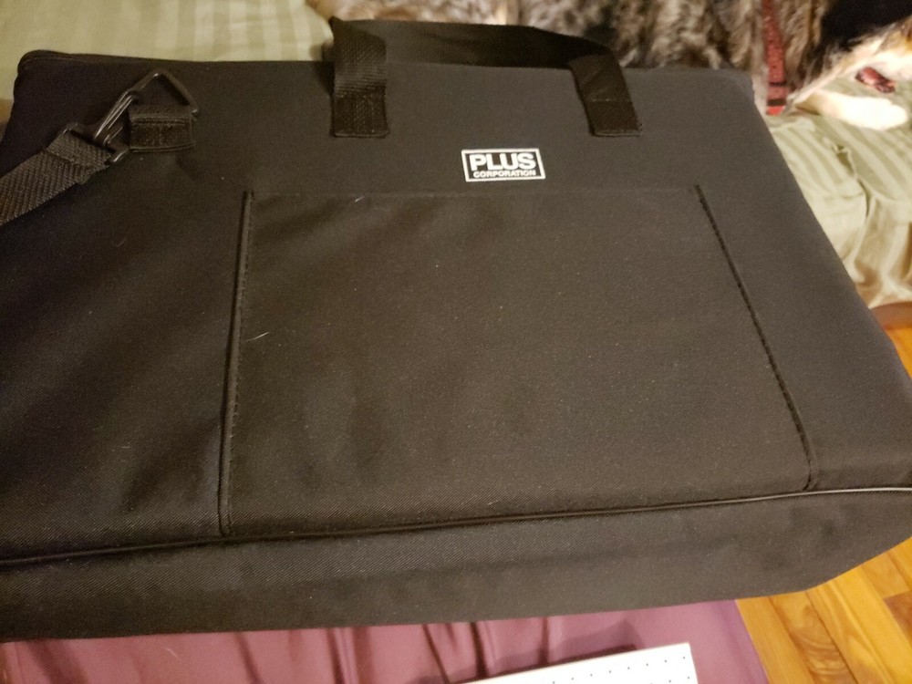 New Plus Corp DF-20 Automatic Transparency Feeder for Overhead Projector w/Case