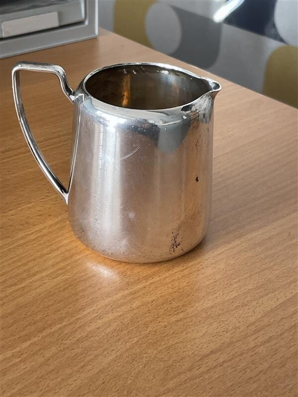 EPNS 2 pint Milk Jug