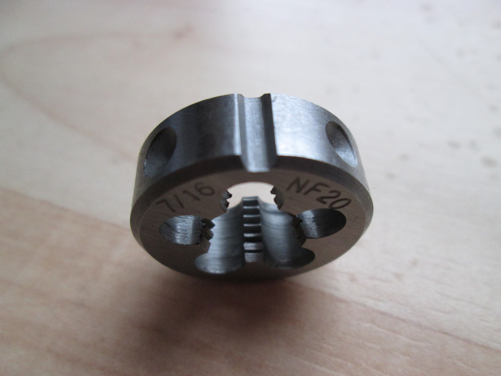 NEW 7/16" 7/16"-20 7/16"-NF20 SAE Die HSS Steel Die, Hand Threading #T16EP