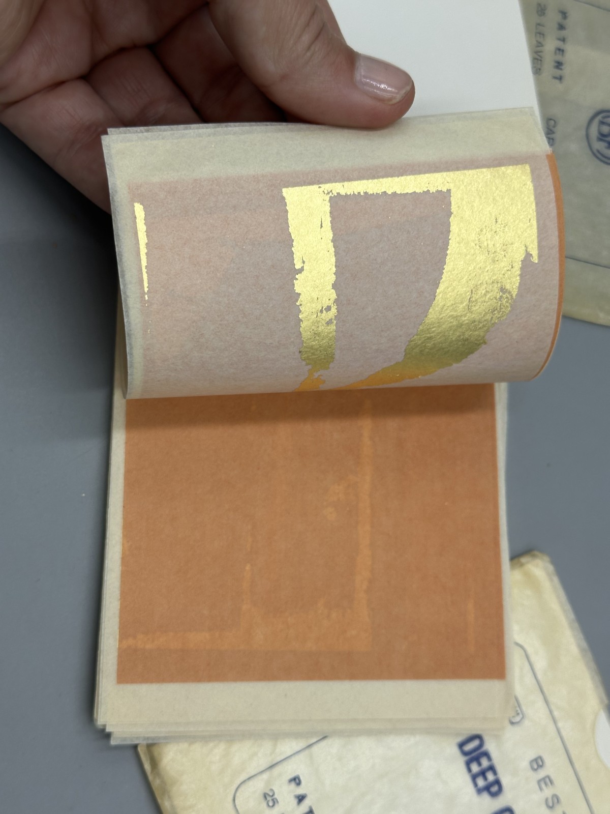 SCRAPS of Vintage BEST XX DEEP GOLD LEAF 22 Carats 3 3/8" x 3 3/8" Italy