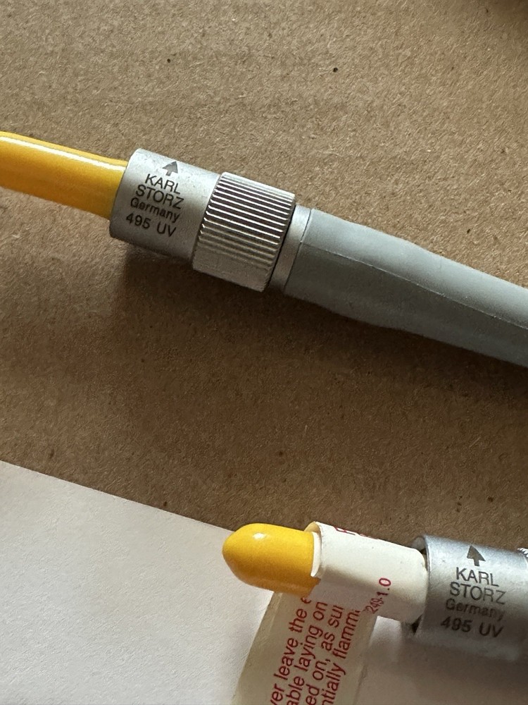 KARL STORZ 495UV BIFURCATED LIGHT CABLE FOR 2 INSTRUMENTS ~SIMULTANEOUSLY, 3.5MM