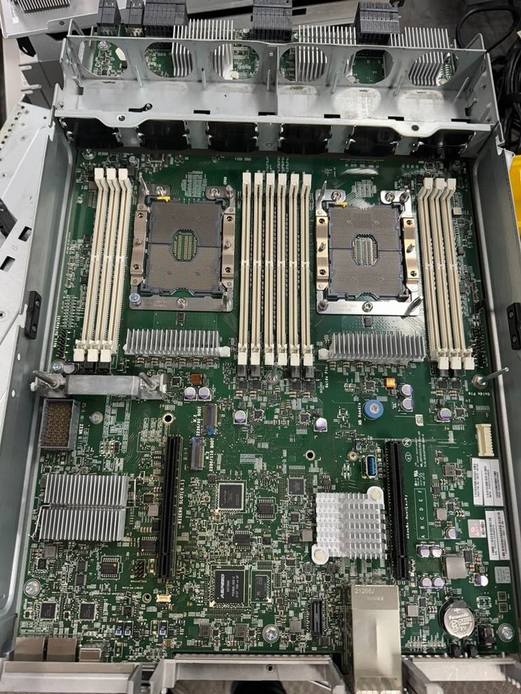 Pure Storage 83-0354-00 Flash Array X20 R3 "NO RAM/CPU/INTERFACE/SSD"