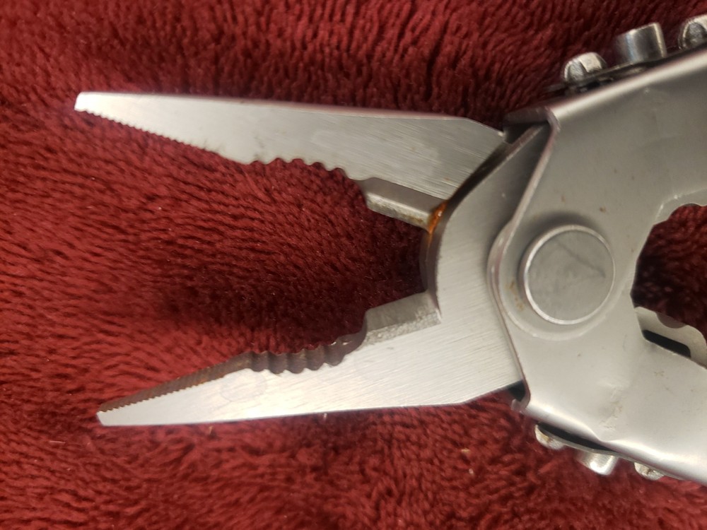 🔪🔪 Gerber Multi Tool Needlenose MP400 with scissors & Drop Point Blade 4scw