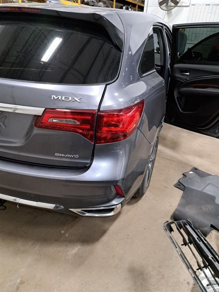 2018 Mdx Upper Display Screen Sku#4390302