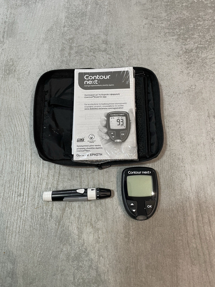 Contour Next Glucometer + 1 Stung Pen