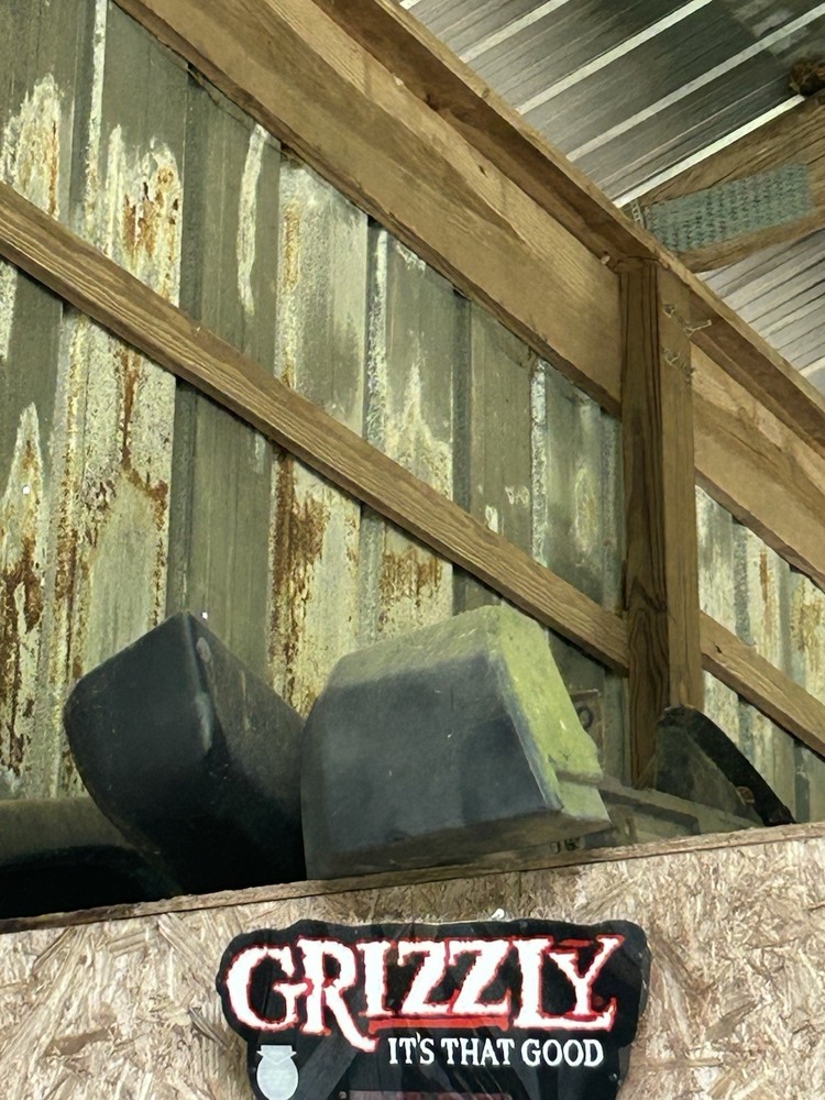 Random Clocks And Signs