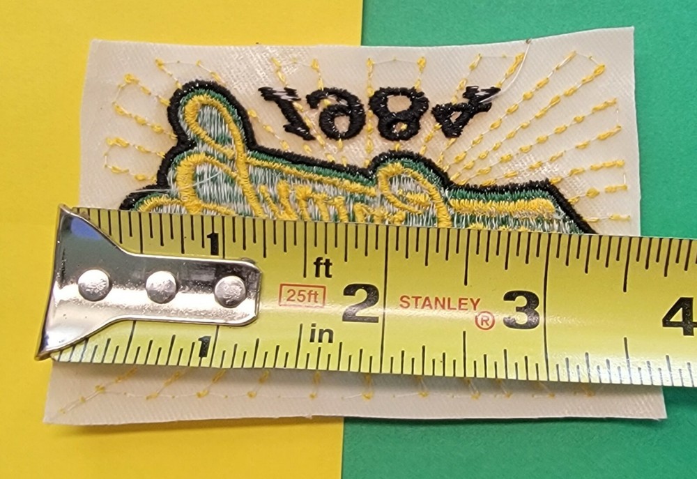 VINTAGE 1980's JOHN DEERE PATCH SEW ON