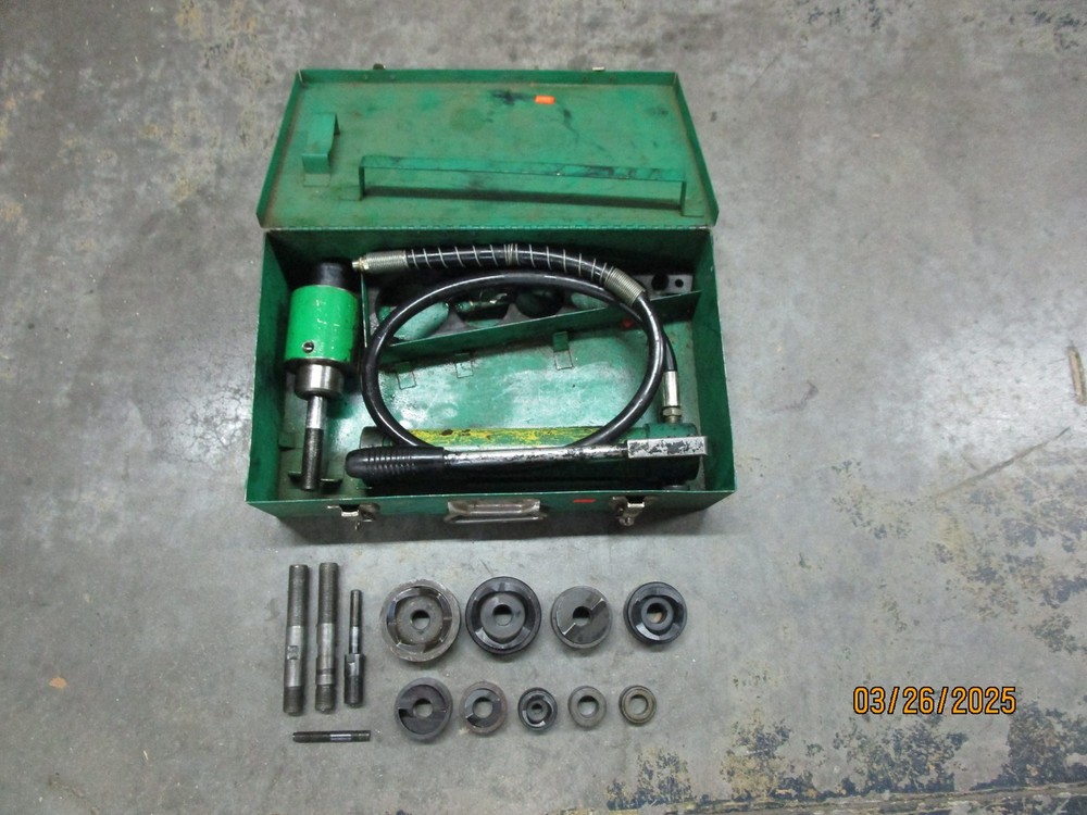 Greenlee Hydraulic Punch w Dies..