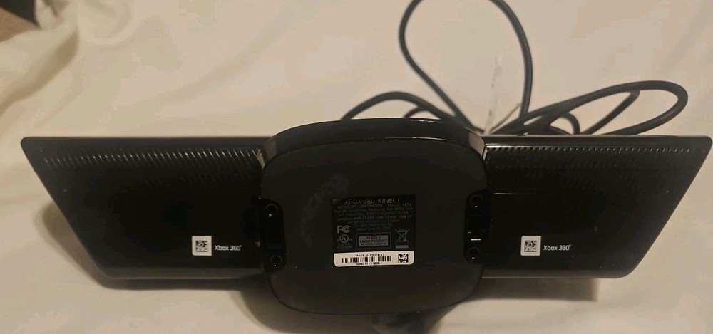 Microsoft 1473 Xbox 360 Kinect Sensor Bar w/ Cable - Black