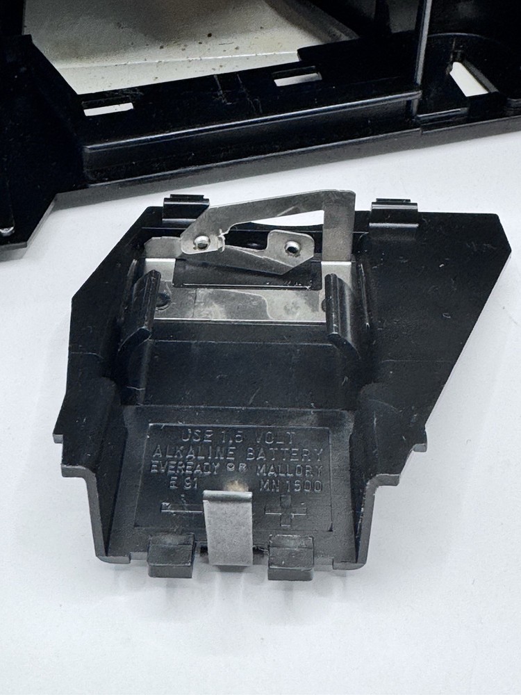 Polaroid 1965 Model 20 Land Camera Complete With Case And Instructions