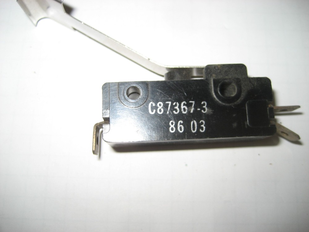 NOS Vintage Micro Switch Cherry C87367-3