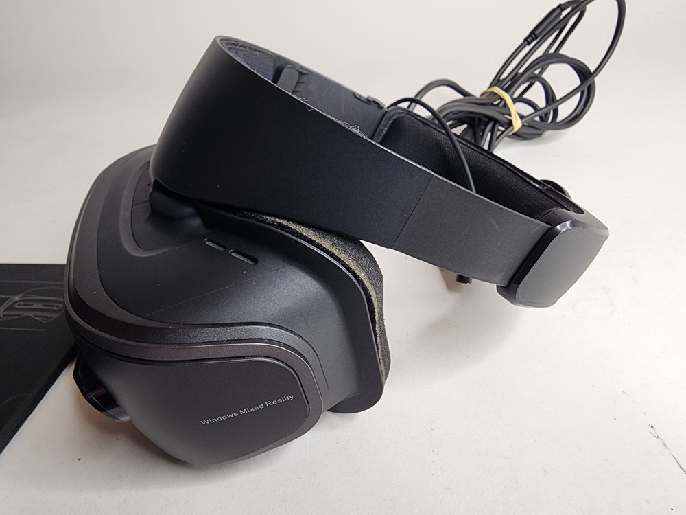 Lenovo Explorer Headset VR Set W/ Controllers Windows Mixed Reality Tested Works
