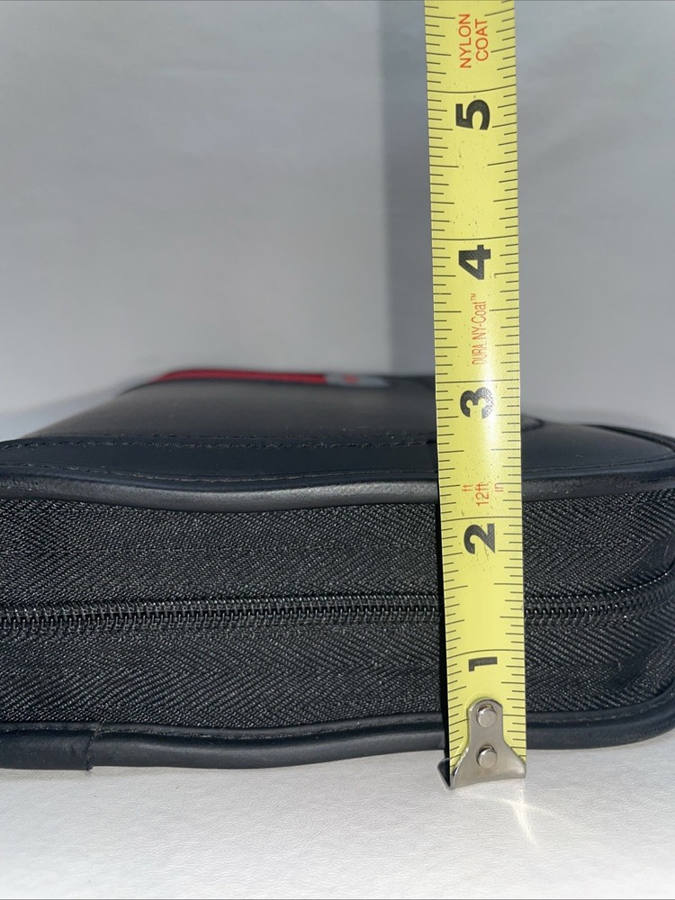 CD Projects 64 Disc CD DVD Video Game Carrying Storage Case Black Red W/ Zipper