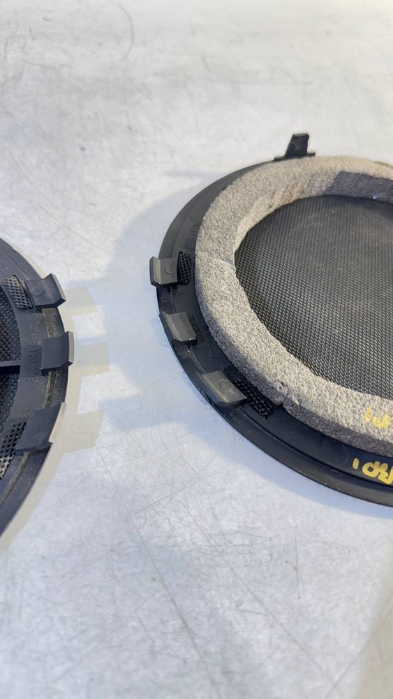BMW E36 Touring Loudspeaker Covers 65112267160