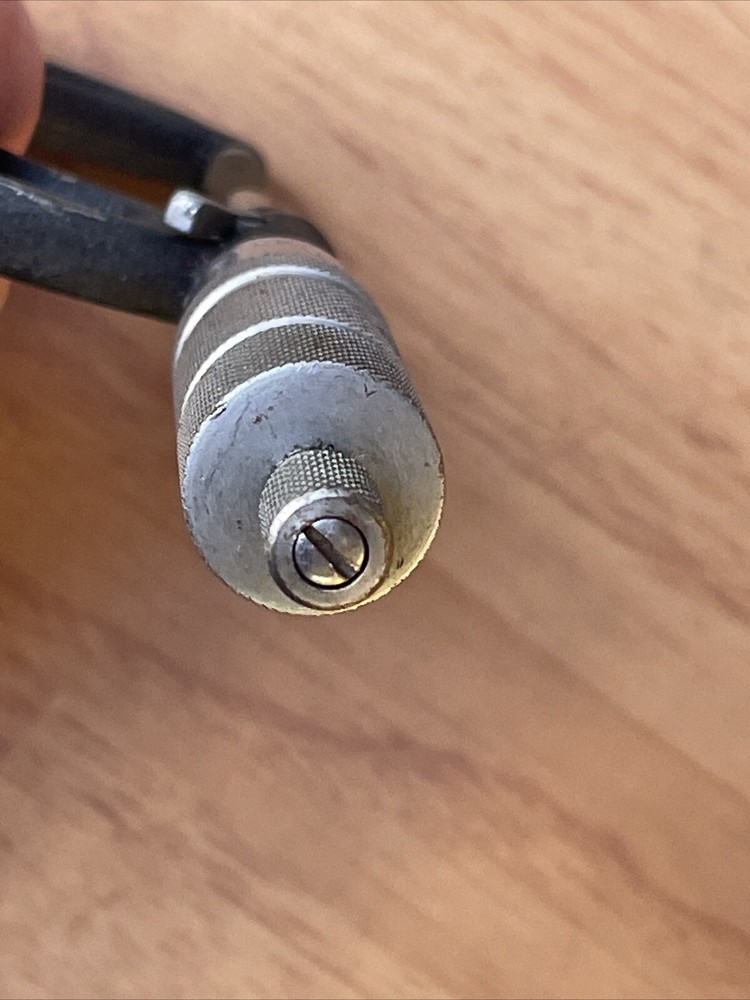 Penncraft 1-2" Outside Micrometer