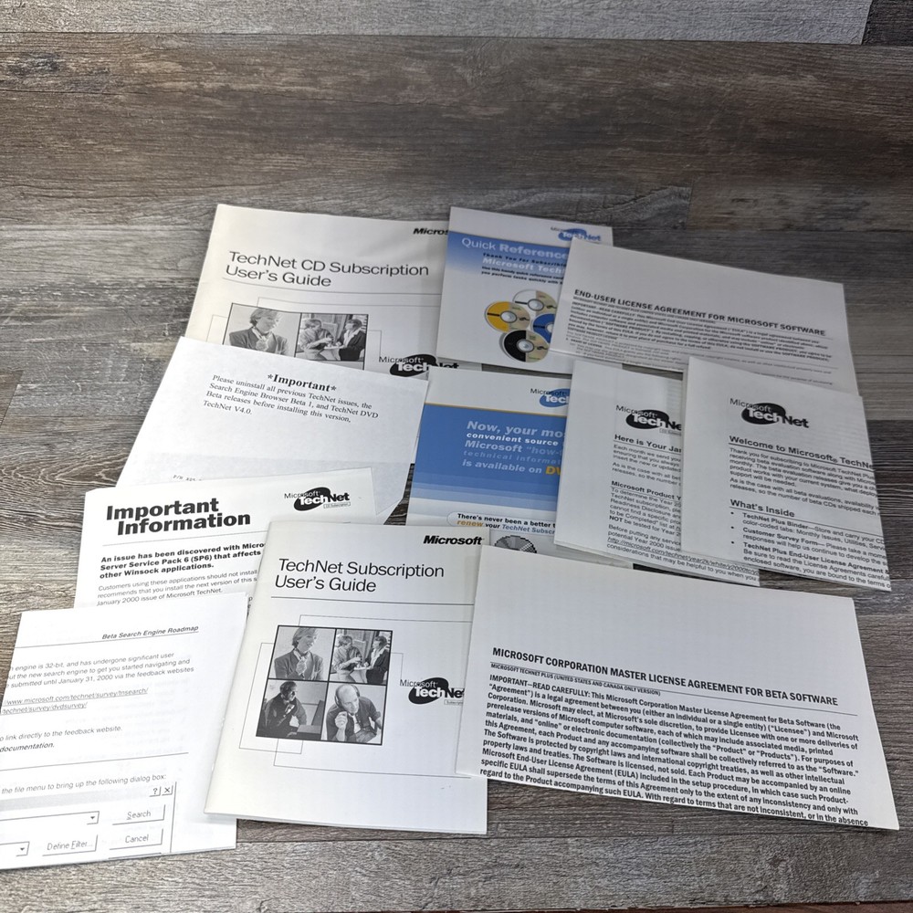 Microsoft TechNet Plus CD Subscription Binder 92 discs 1999-2000 Compete Sets