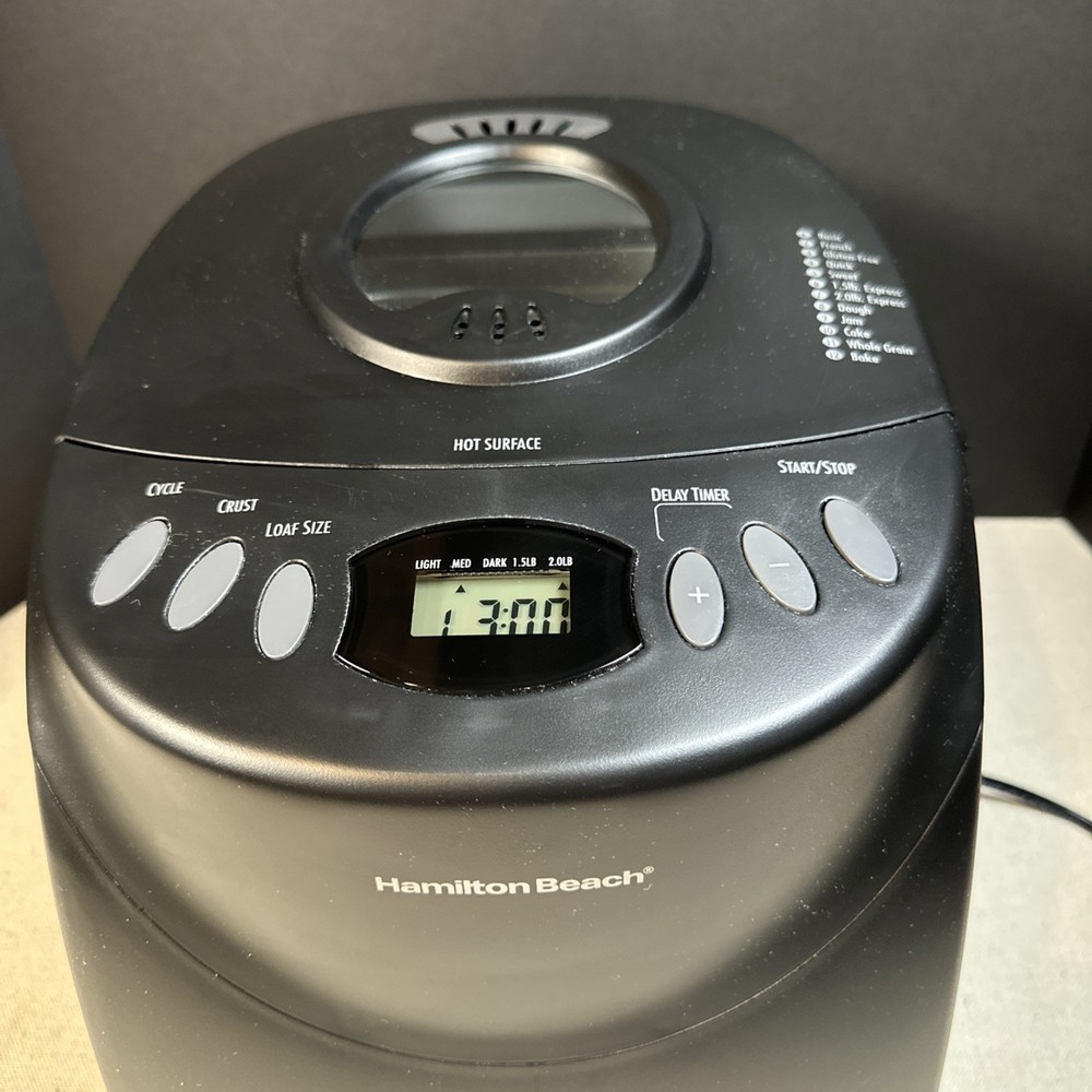 Hamilton Beach 29882 Home Baker Bread Maker Machine 2lb Digital