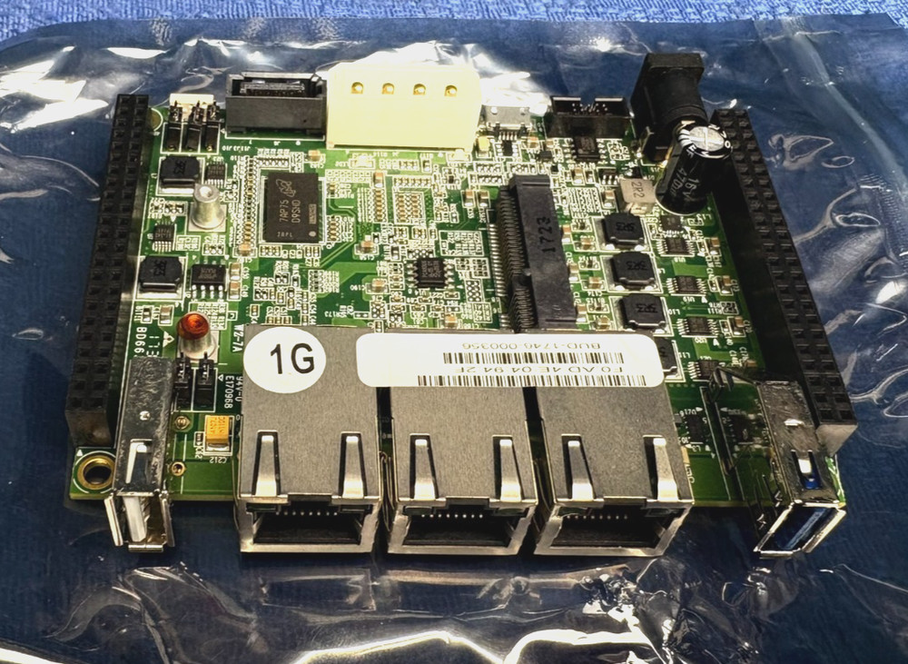 GlobalScale ESPRESSObin v5 ARM-Based 64-Bit Single-Board Computer - Board Only