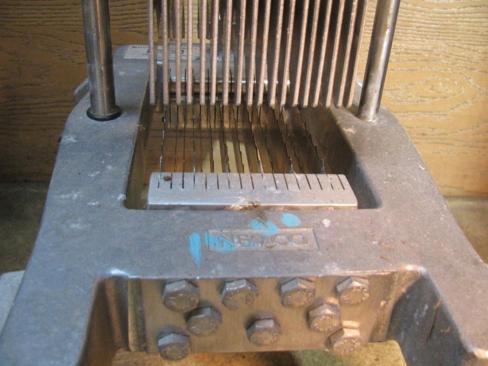 Nemco N55750 Onion Slicer