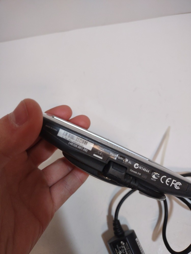 Tomtom XL GPS Navigation N14644