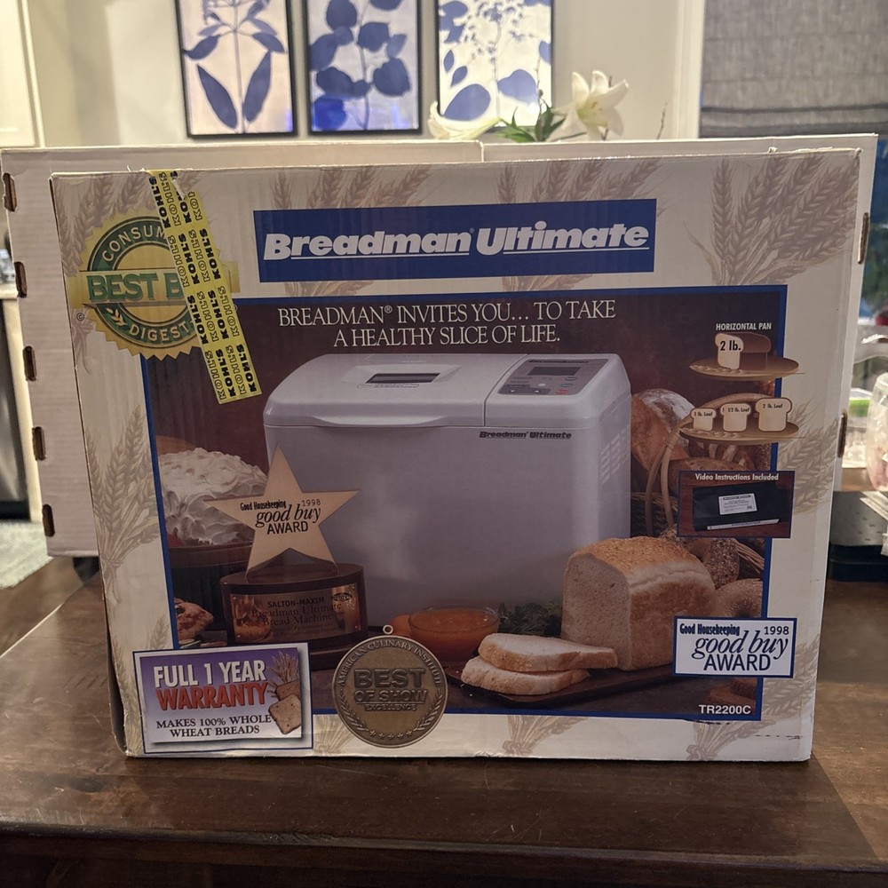 Breadman Ultimate Bread Machine Maker NEW TR2200C Open Box Never Used.