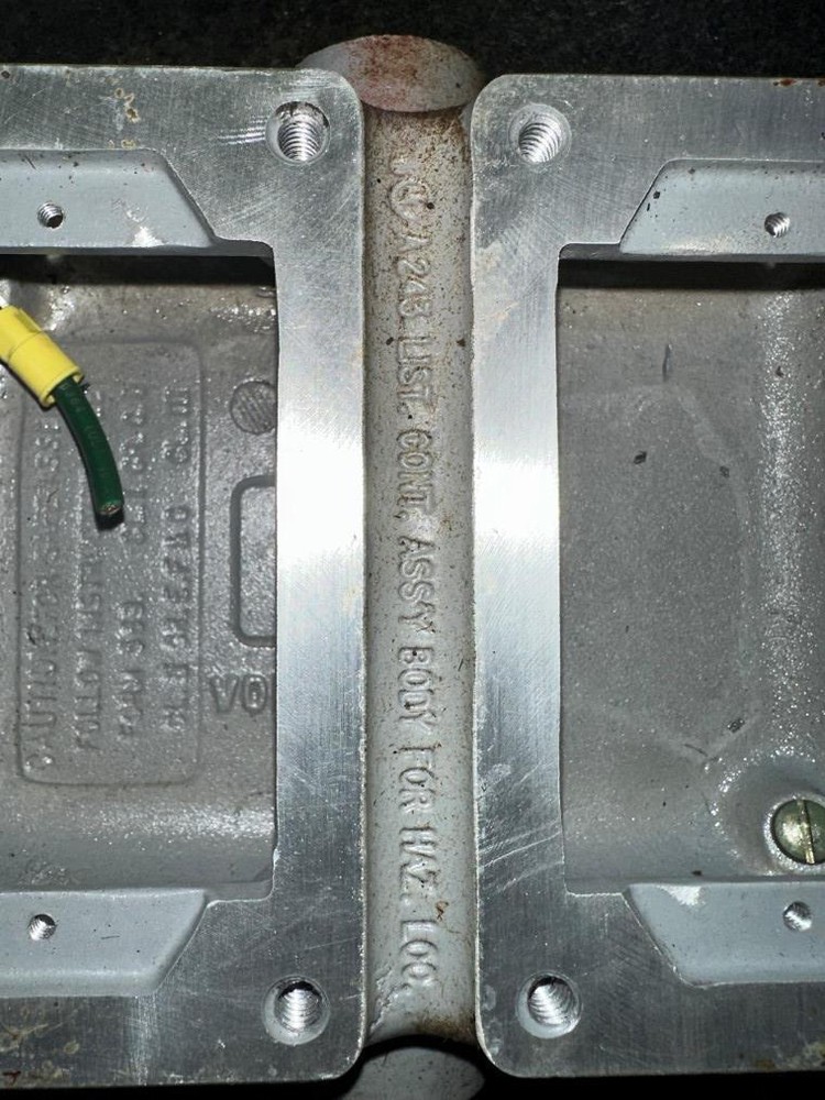 Killark SWB-11 Conduit Device Box, Explosion Proof, 40 Cu In