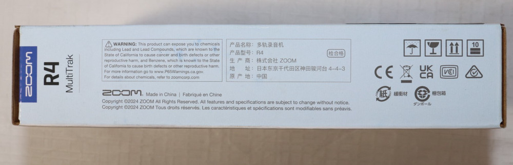 Zoom R4 MultiTrak 32-Bit Float 4-Track Portable Recorder USB Interface