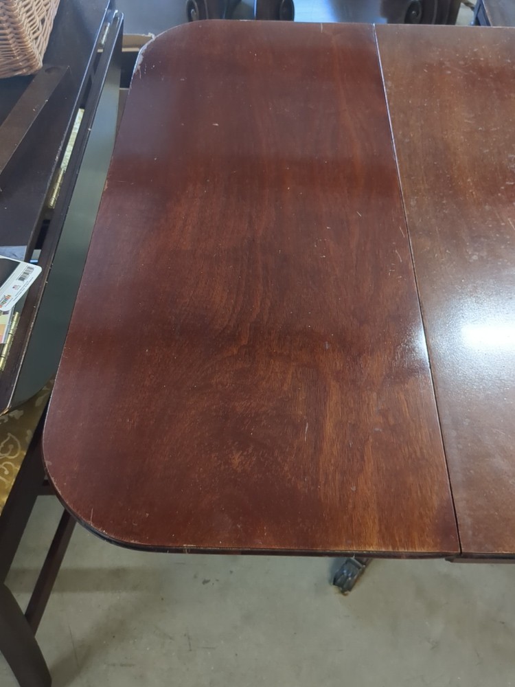 Duncan Phyfe Dining Room Dropleaf Table
