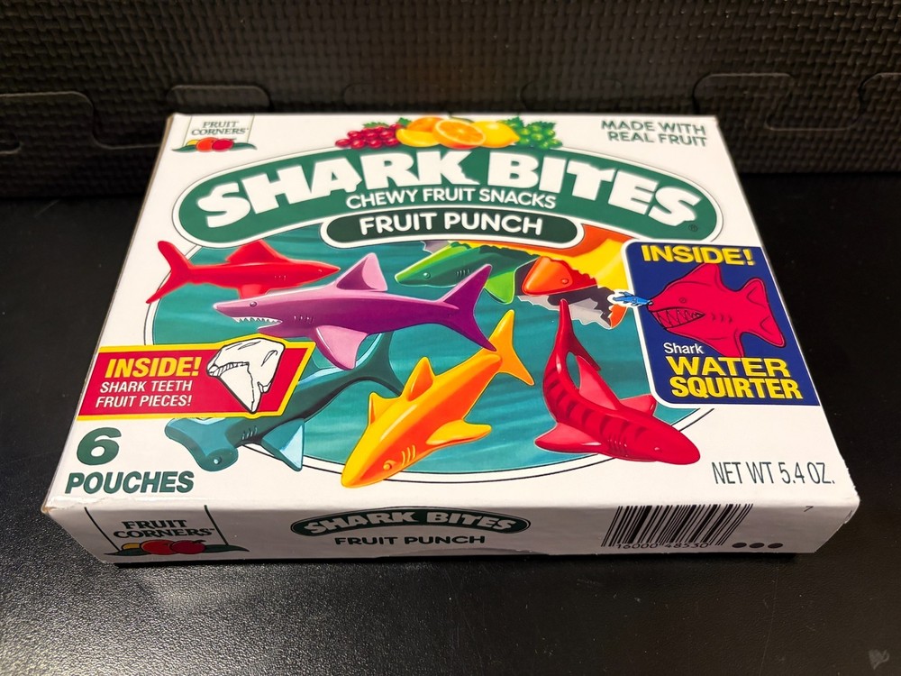 Shark Bites fruit snacks - Empty custom design display box