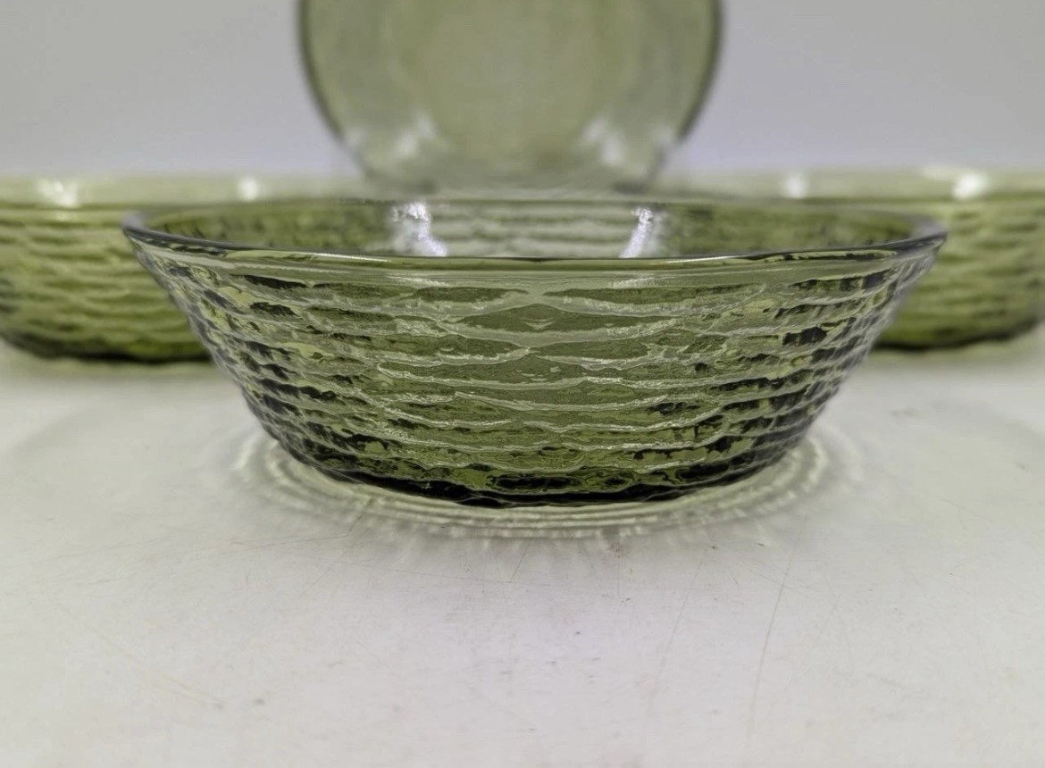 Set of 4 MCM Anchor Hocking Soreno Avocado Green Glass Bark 6" Salad Cereal Bowl