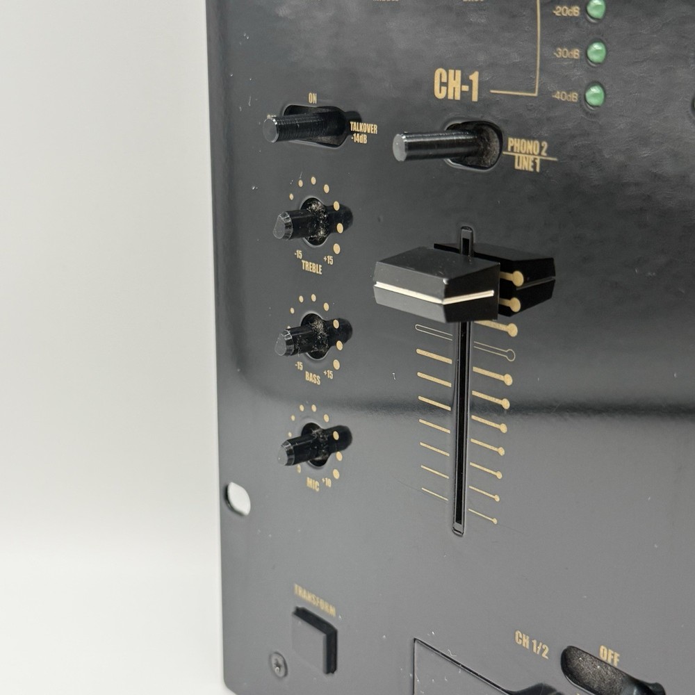 Numark MX-100 preamp mixer Parts Only **untested**