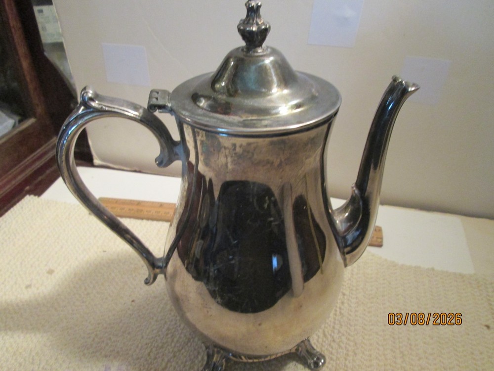 NATIONAL SILVER COMPANY TEA POT.