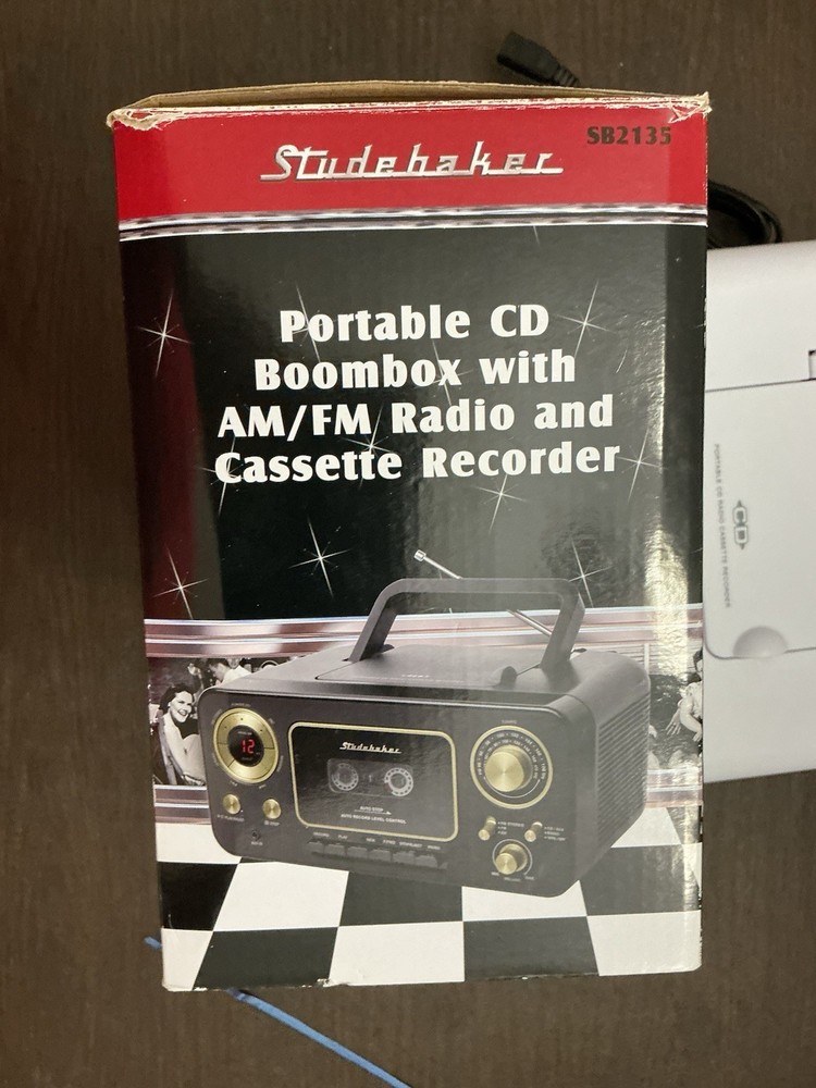Studebaker Portable Stereo SB2135
