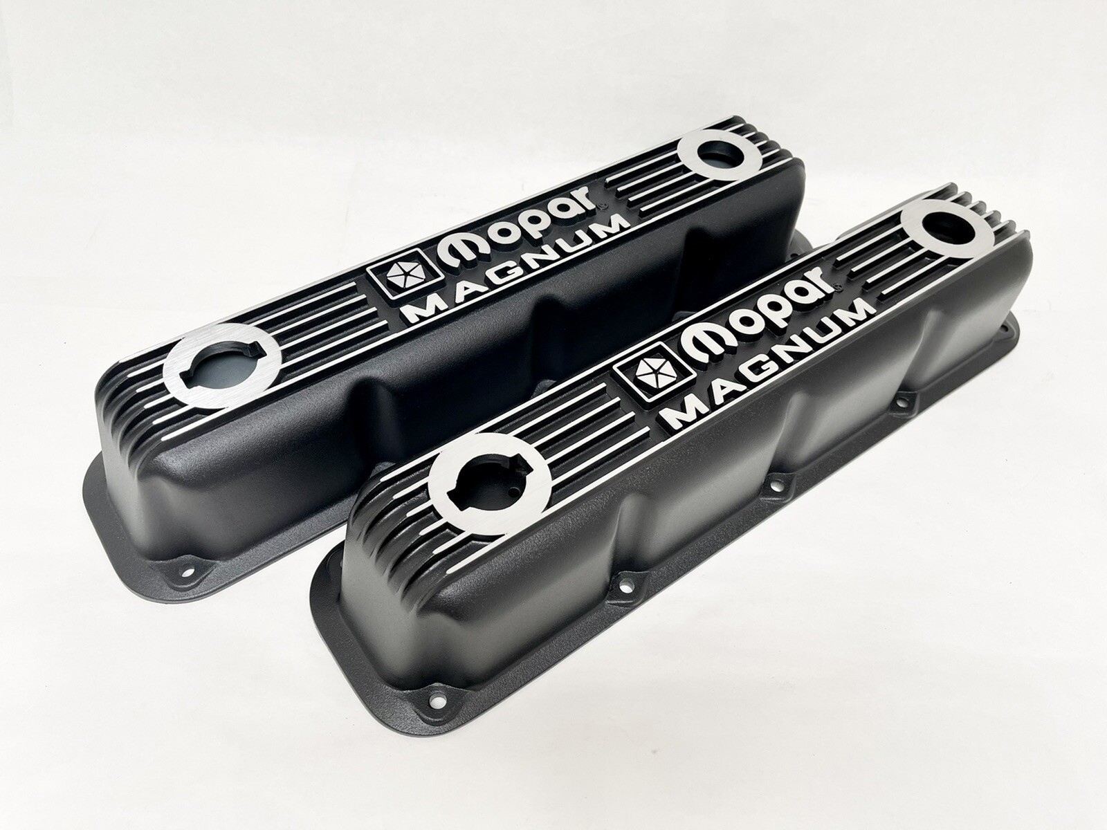 NOS Mopar MAGNUM Black Finned Valve Cover Set, 5.2L / 5.9L V8