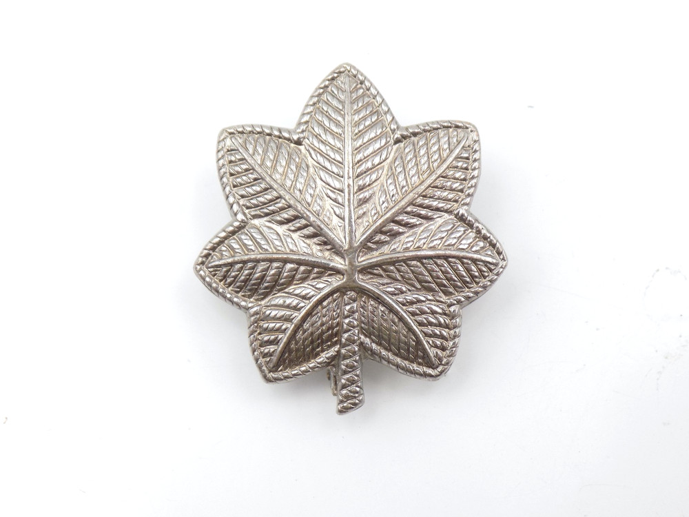Original WWII US Army Lt. Colonel Oak Leaf Insignia