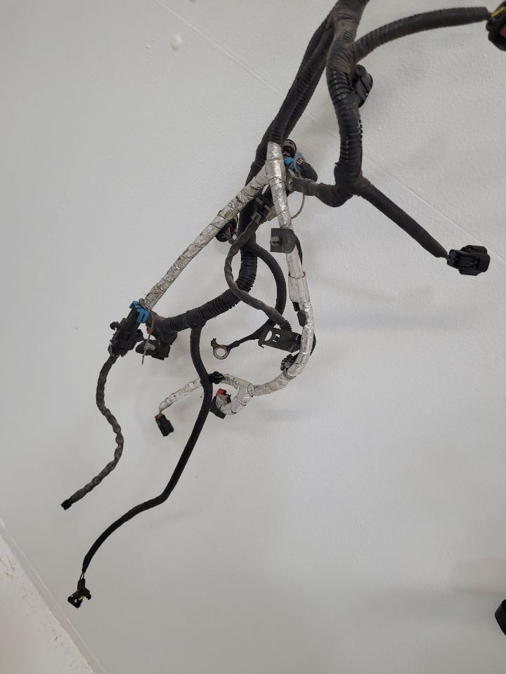 2015 2016 2017 BUICK ENCLAVE Engine Wire Harness