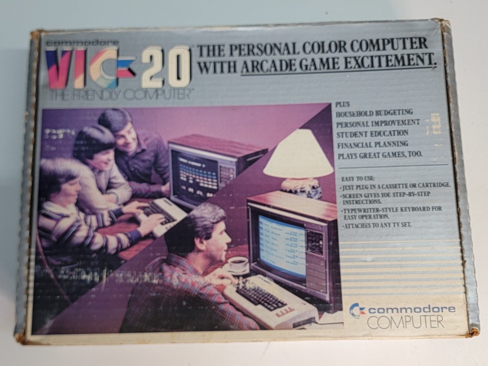 COMMODORE VIC 20 COMPUTER W/POWER SUPPLY & ORIGINAL BOX