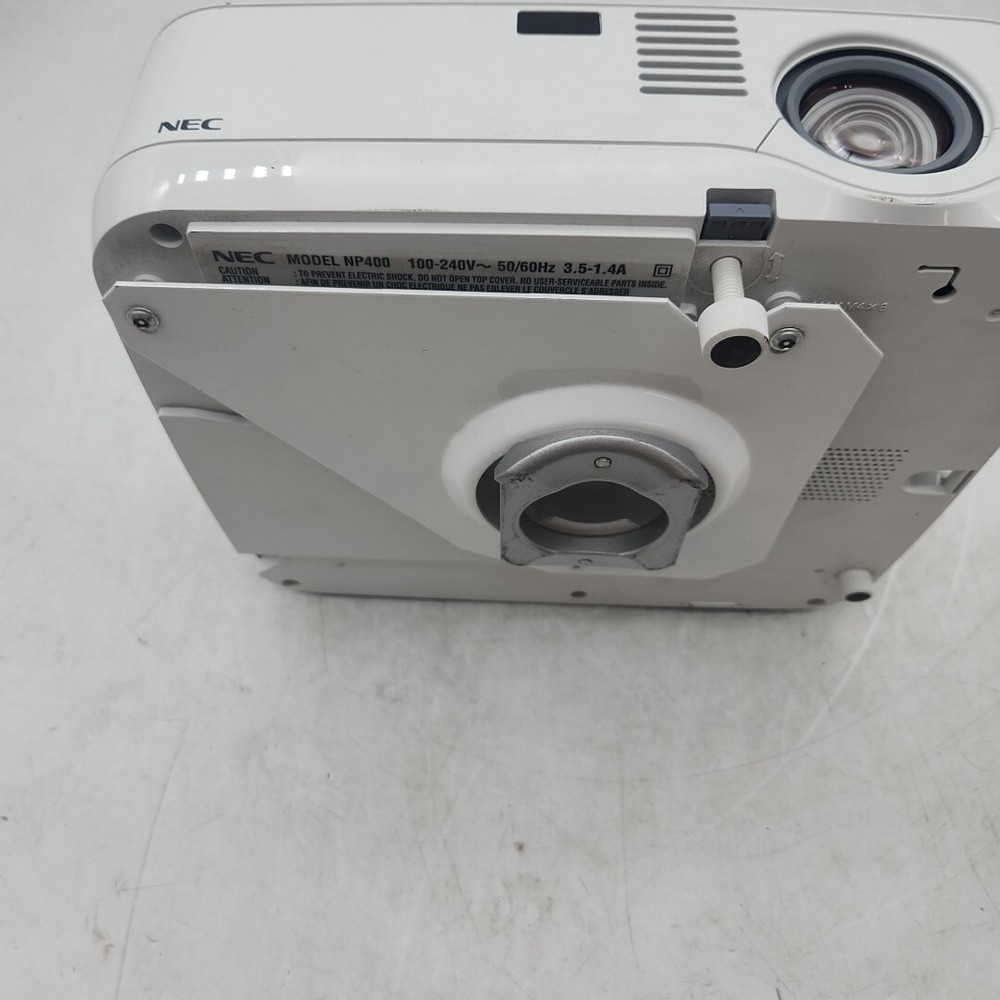 NEC NP400