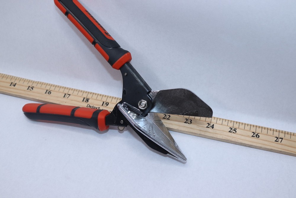 Crescent 9 in. Molding Miter Snip