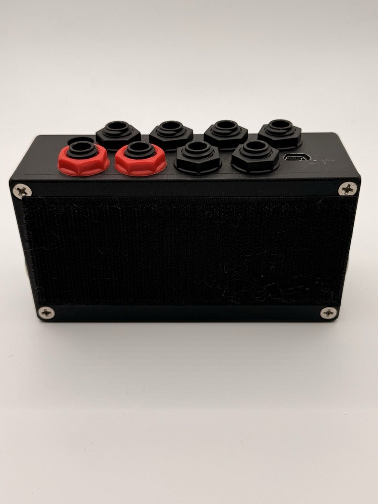 Disaster Area qCONNECT Quarter-Inch MIDI Interface and Controller